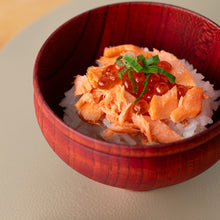 画像をギャラリービューアに読み込む, 伝統工芸品の汁椀 TSUMUGI 「玉渕」（赤）