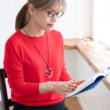 画像をギャラリービューアに読み込む, ゆうゆう商店限定　スカーフバックル　ペンダントコードつき