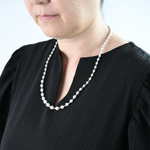 画像をギャラリービューアに読み込む, 軽くてやさしい糸のネックレス スフィア・プラス60