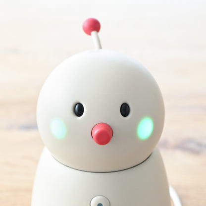 新時代のお話し＆見守りロボット・BOCCO emo（ボッコエモ）Wi-Fiモデル